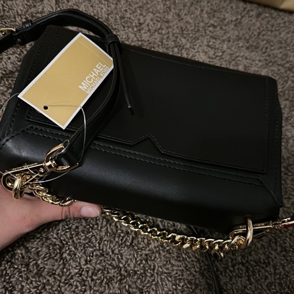 LITA brand new with tag mk!!! black with gold. Crossbody strap - Picture 4 of 6